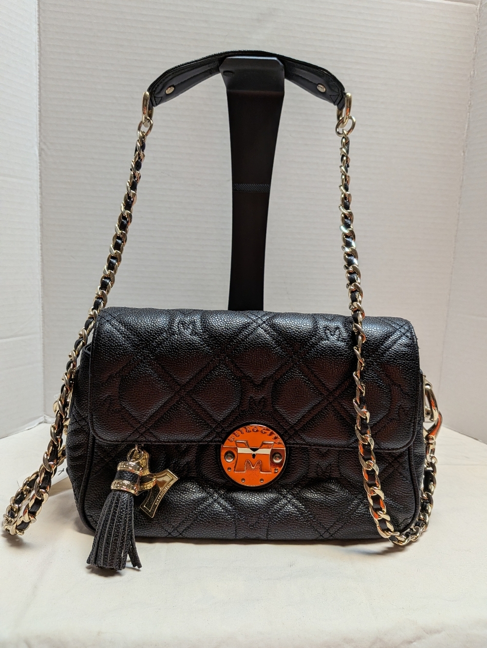 Metrocity Designer Black Quilted Leather Chain Shoulder Bag
